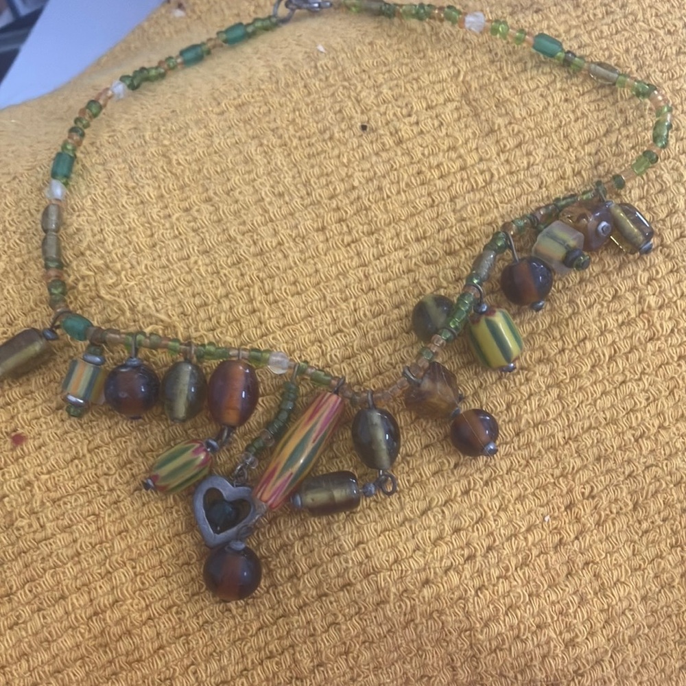 Elegant Green and Brown Beaded choker Necklace